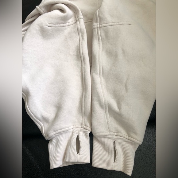 Lululemon Scuba Oversized Full Zip White Opal XS / S EUC! - Picture 12 of 14